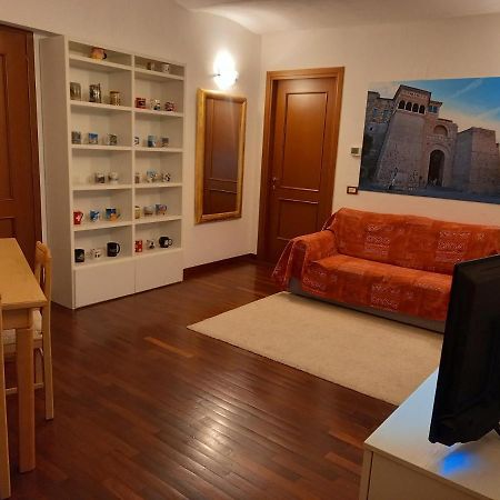 Апартаменты La Casina Di Veggio Перуджа Экстерьер фото